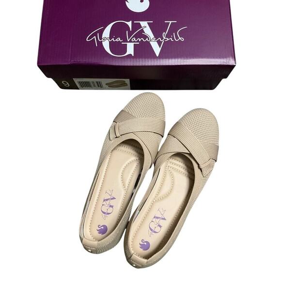 Gloria Vanderbilt Ladies Breathable Stretch Lightweight Slip on Flat Tan 9 NIB - Picture 2 of 5